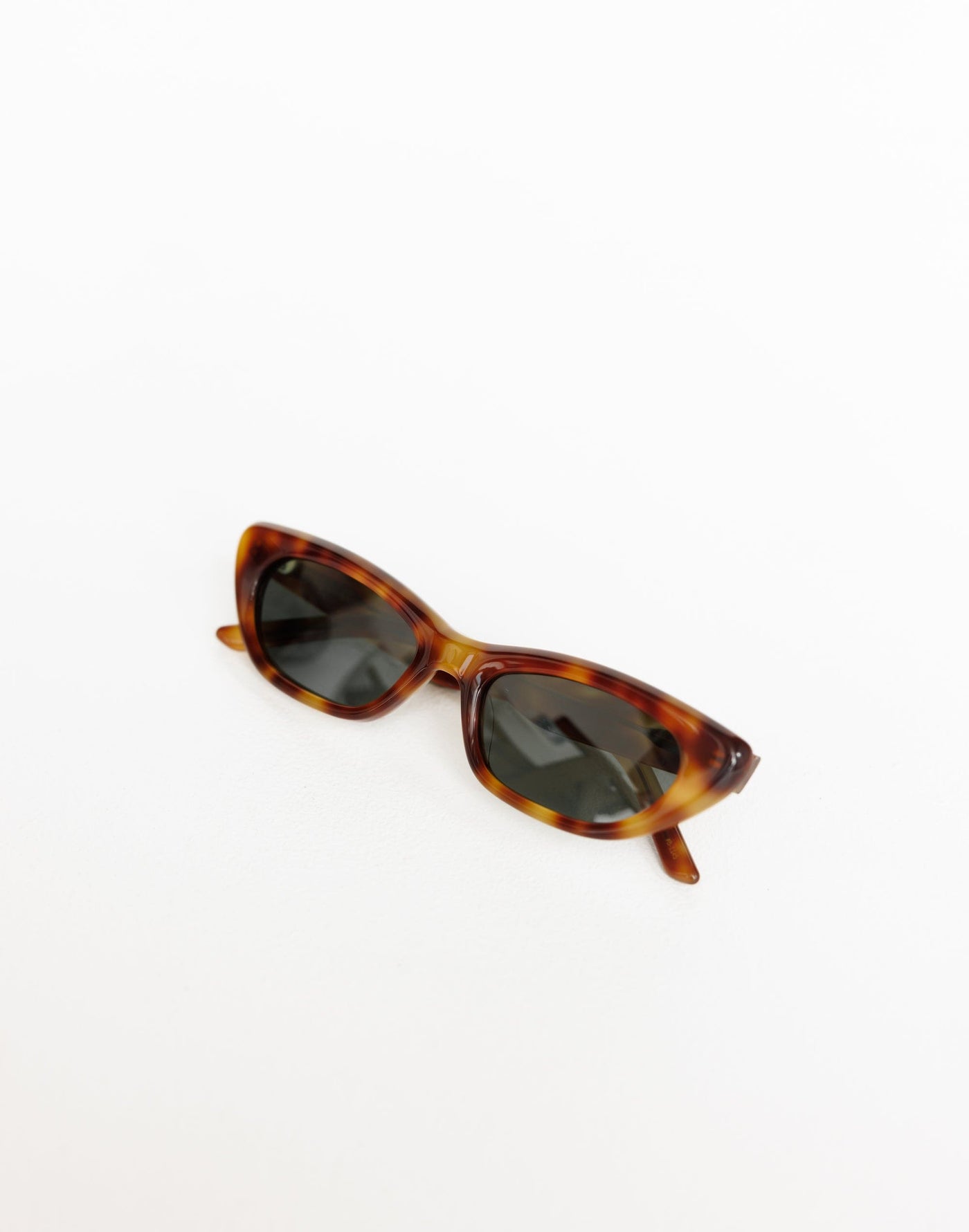 The Caroline Sunglasses (Hazel Tort) - By Banbé - - Women's Accessories - Charcoal Clothing