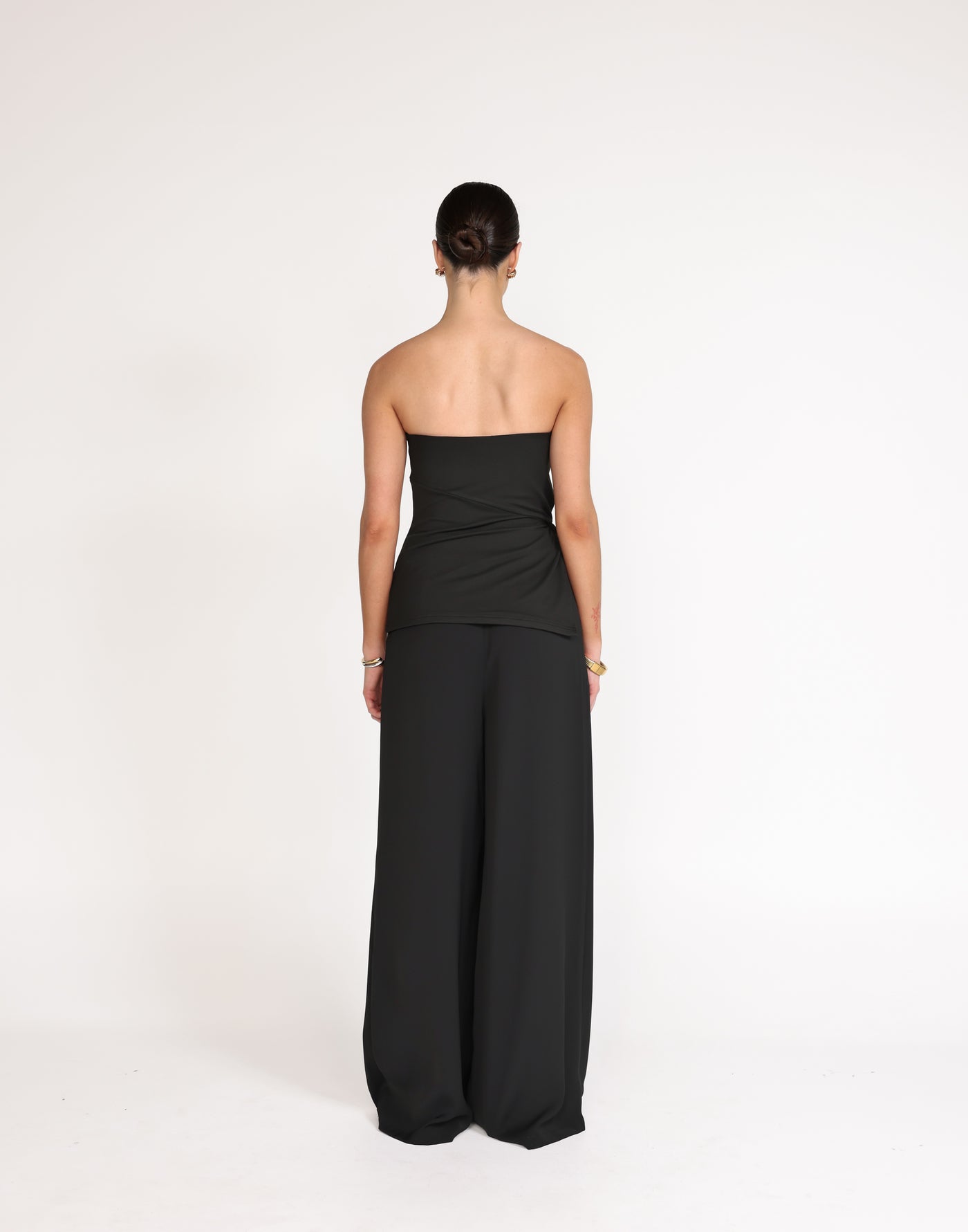 Elsie Top (Black) | CHARCOAL Exclusive - Strapless Asymmetrical Knot Detail Top - Women's Top - Charcoal Clothing