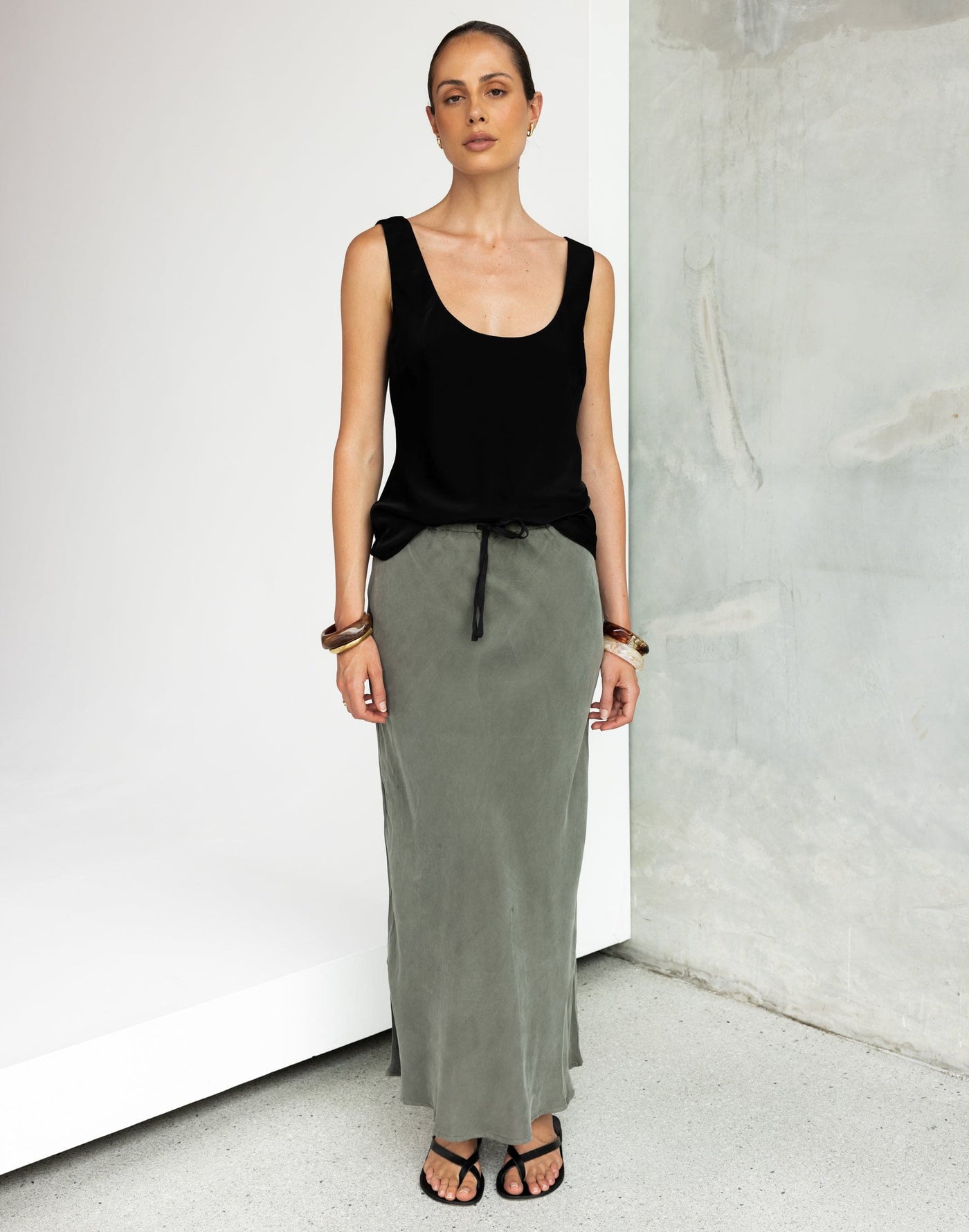  - Women's Skirt - Charcoal Clothing