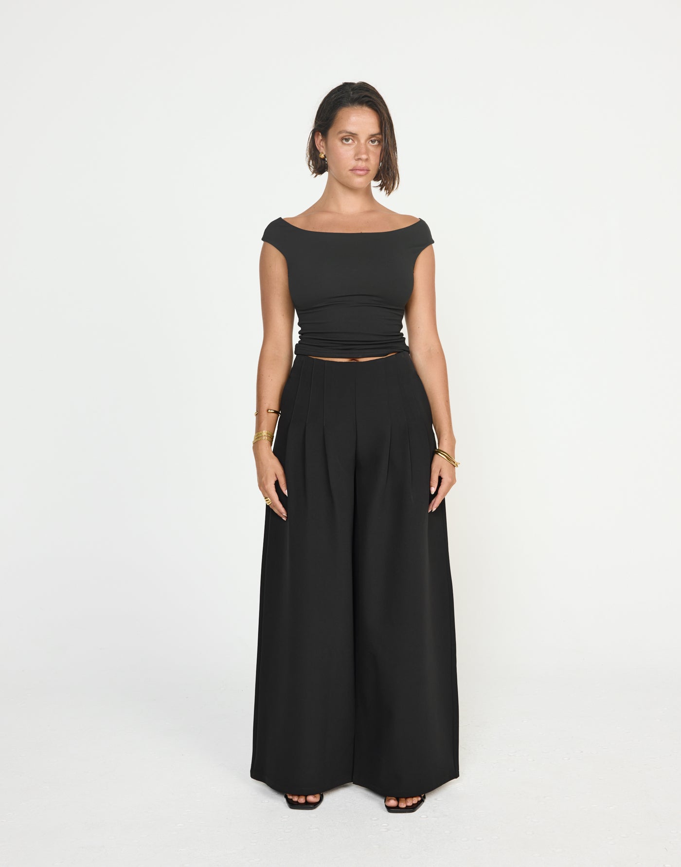 Nerida Pants (Black) - CHARCOAL EXCLUSIVE - Mid rise wide leg baggy pants with pleated detailing - Women's Pants - Charcoal Clothing