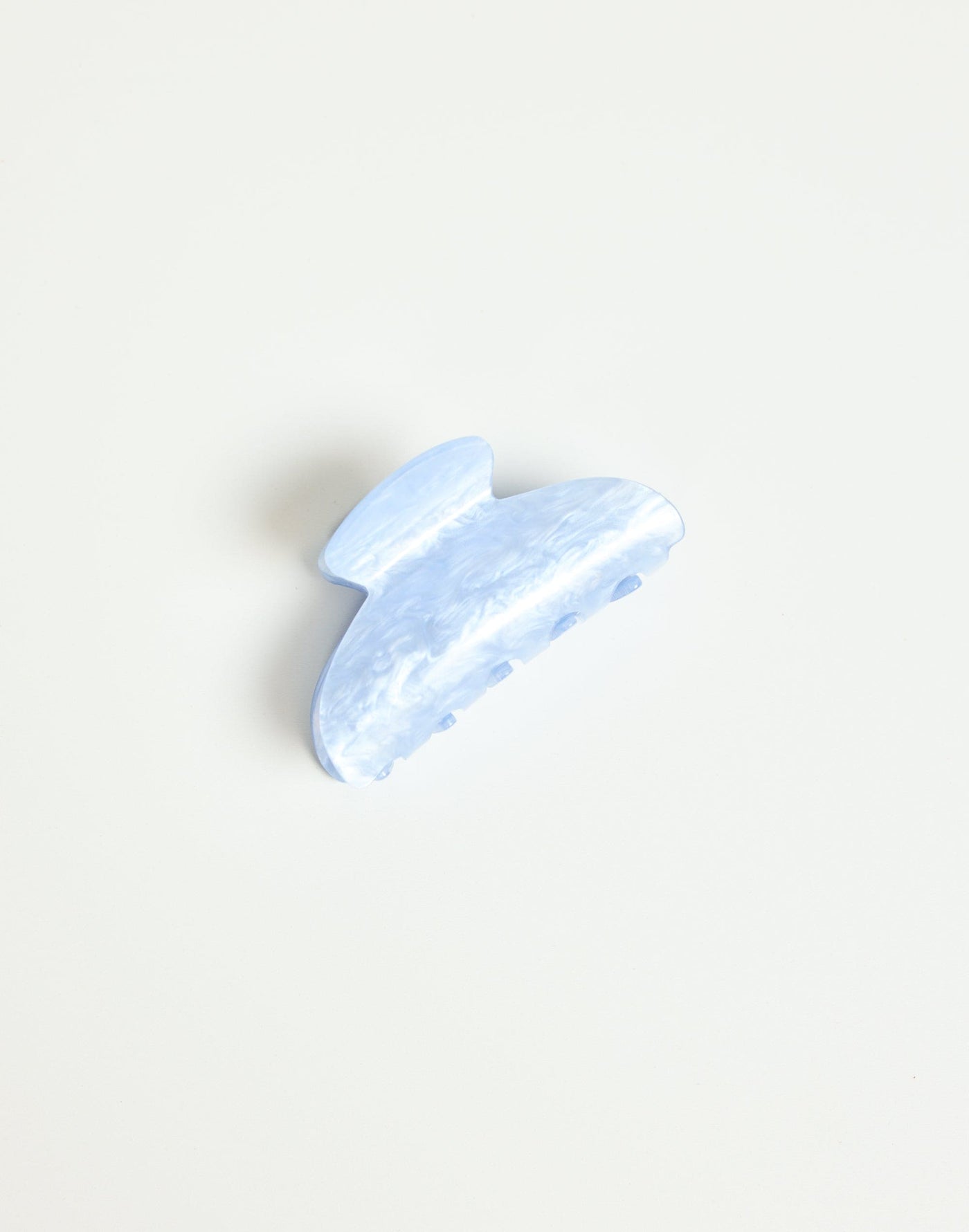 Danielle Hair Clip (Ocean) | CHARCOAL Exclusive - Pearlescent Detail Claw Hair Clip - Women's Accessories - Charcoal Clothing
