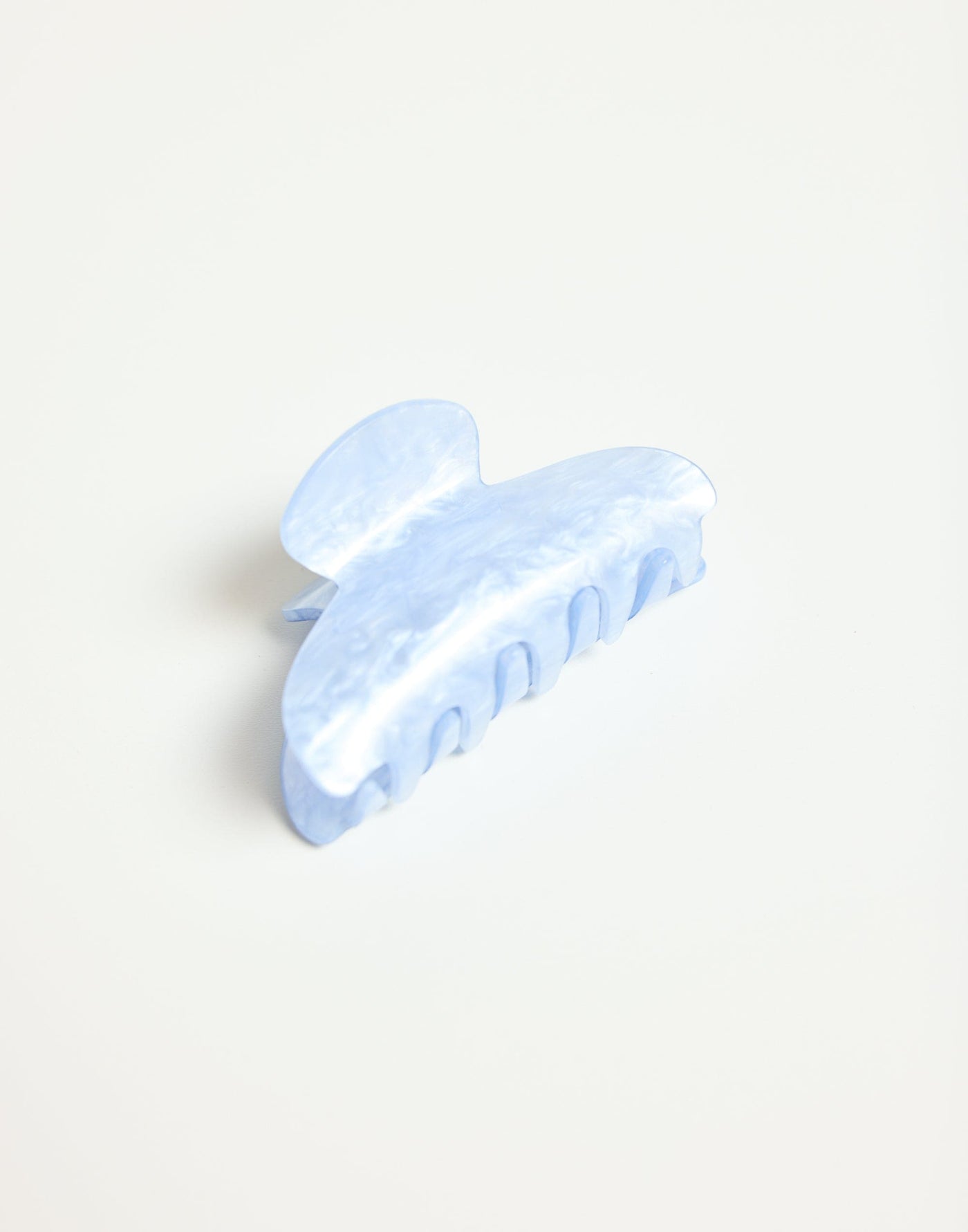 Danielle Hair Clip (Ocean) | CHARCOAL Exclusive - Pearlescent Detail Claw Hair Clip - Women's Accessories - Charcoal Clothing