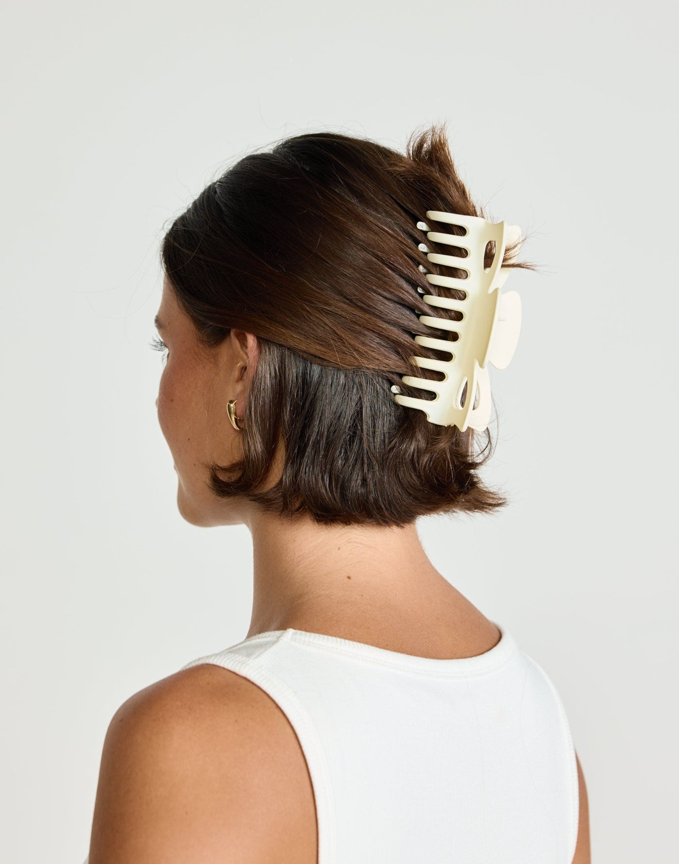 Martinello Hair Clip (Cream) | CHARCOAL Exclusive - Wide Claw Hair Clip - Women's Accessories - Charcoal Clothing