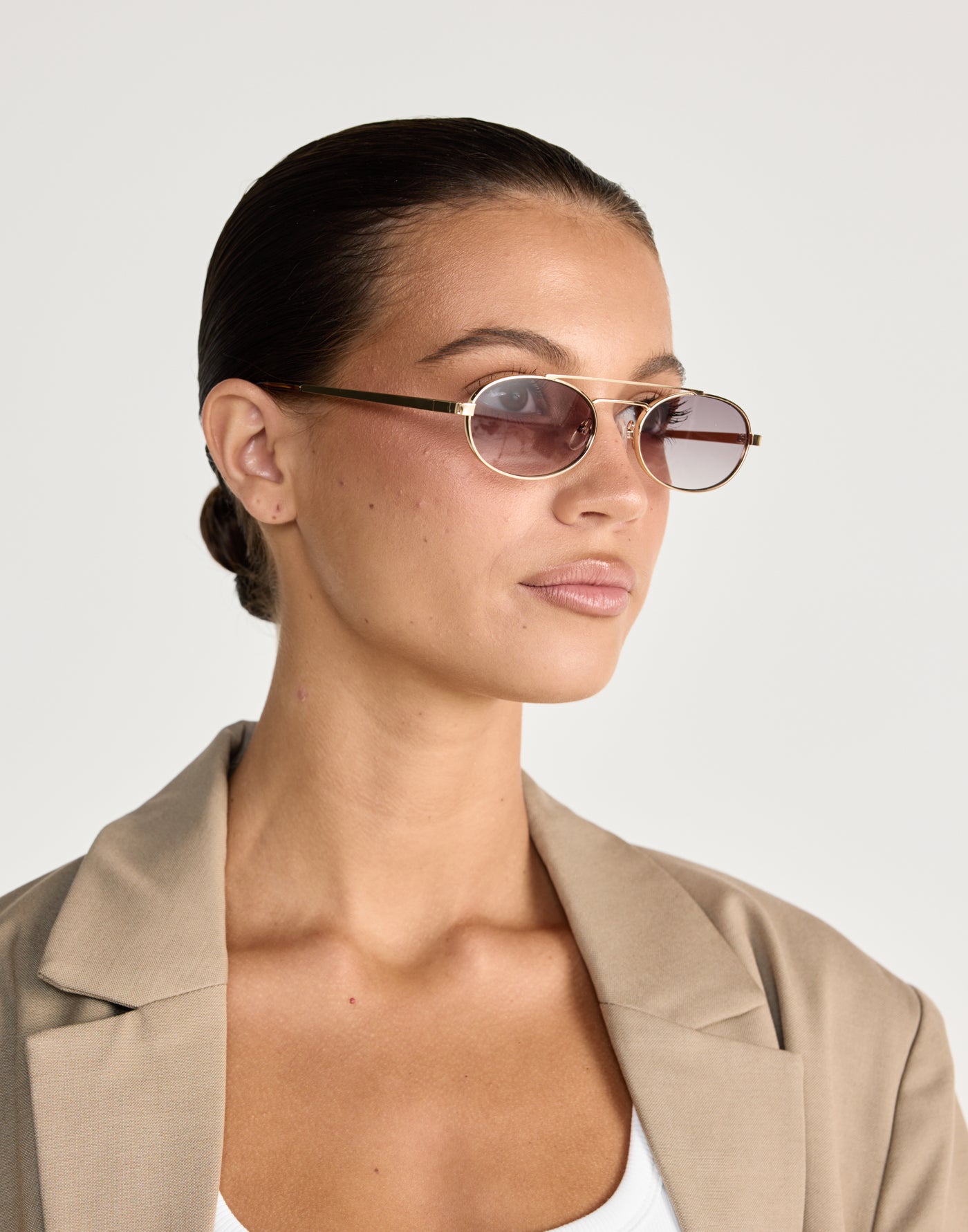  - Women's Accessories - Charcoal Clothing