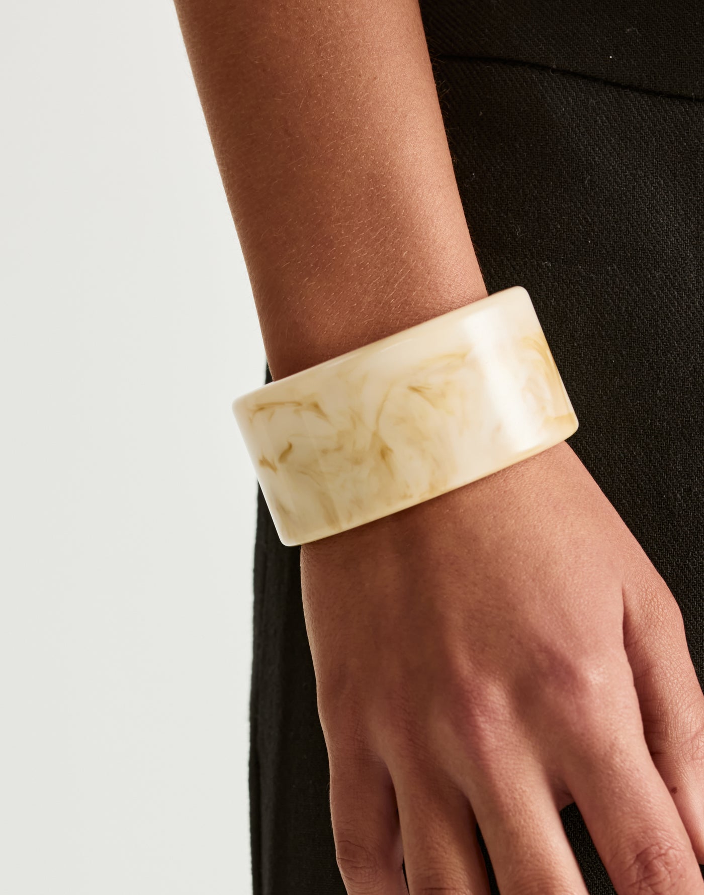  - Women's Accessories - Charcoal Clothing