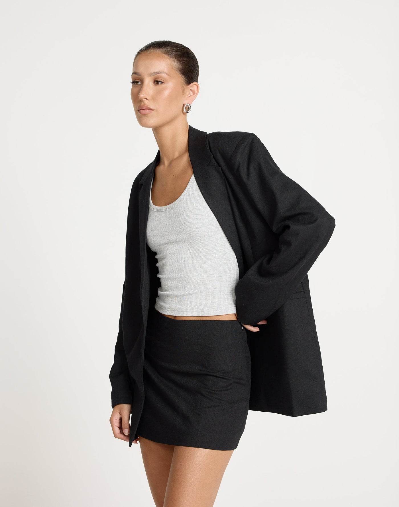 Bradshaw Blazer (Black) | CHARCOAL EXCLUSIVE | Linen Blend Oversized Blazer - Women's Outerwear - Charcoal Clothing