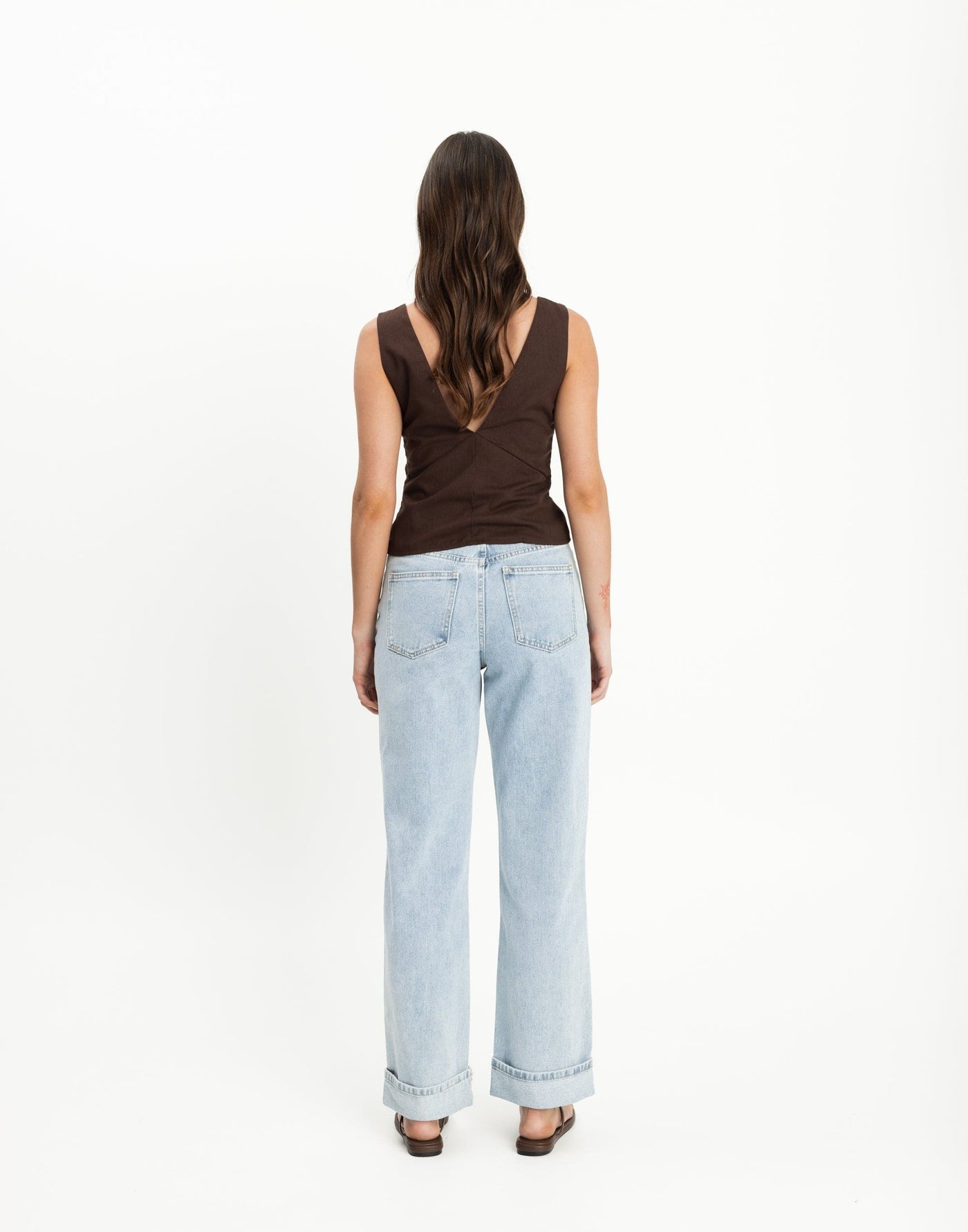 Elio Top (Chocolate) | CHARCOAL Exclusive - V-neckline and Backline Linen Blend Top - Women's Top - Charcoal Clothing