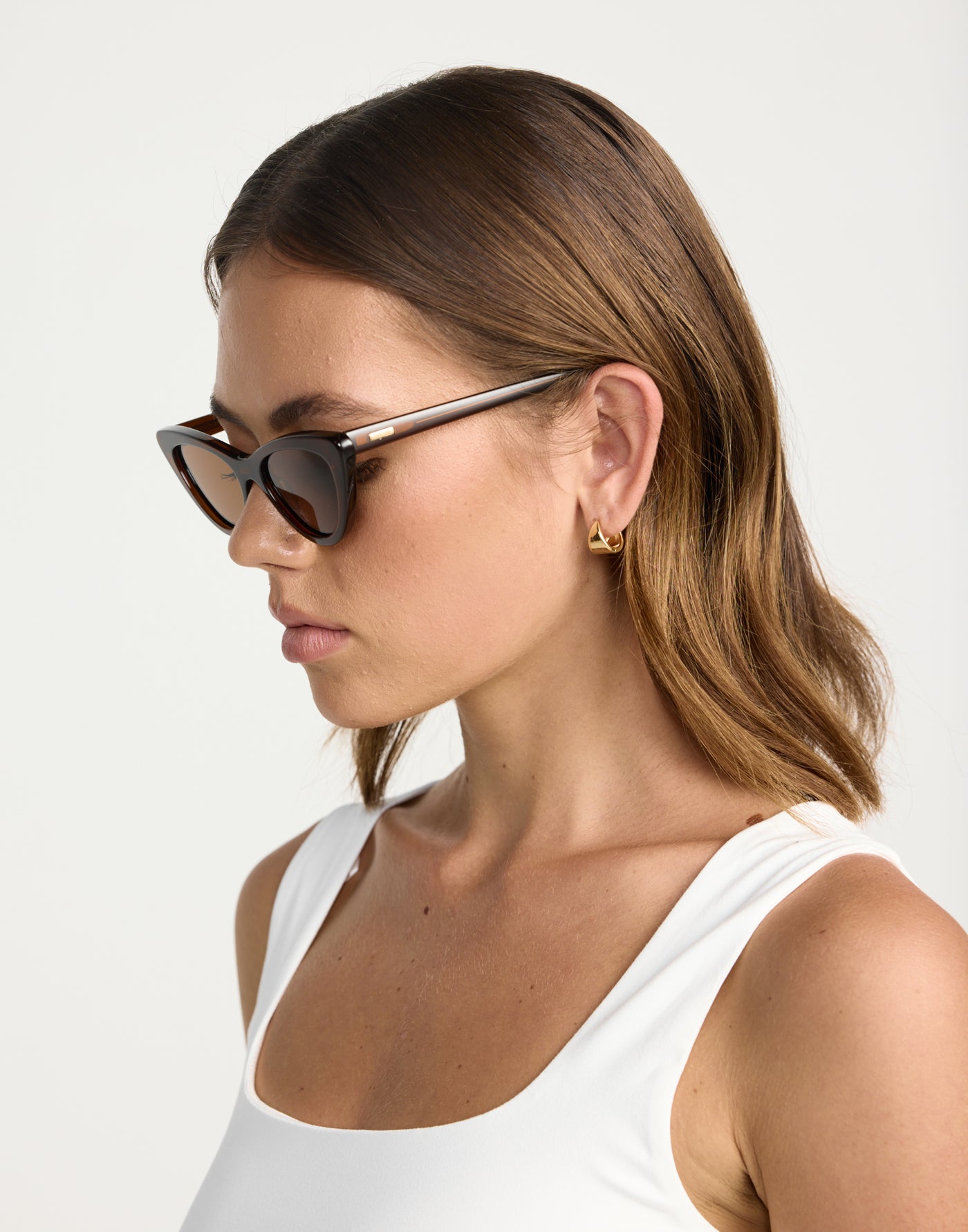 The Isla Sunglasses (Mocha Chocolate) - By Banbée - Brown Tinted Cat Eye Sunglasses - Women's Accessories - Charcoal Clothing