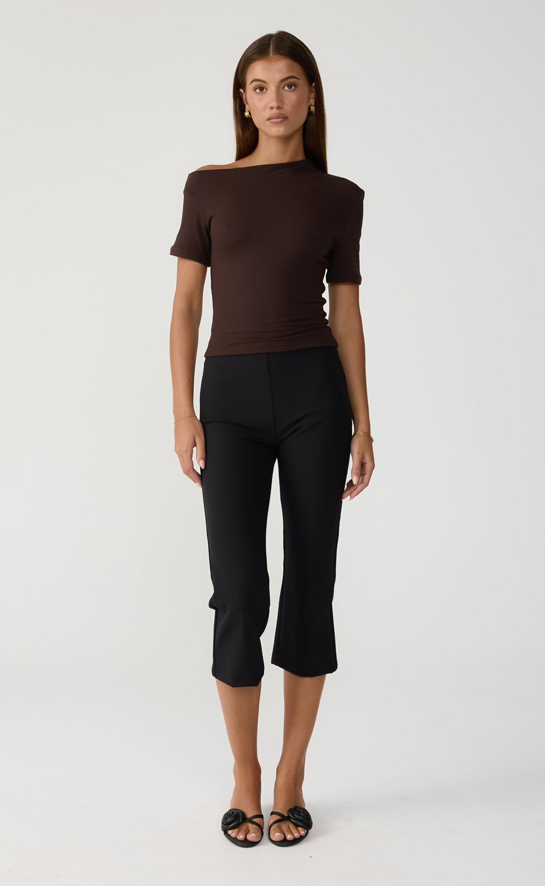 Serene Capri Pants (Black) – CHARCOAL USA