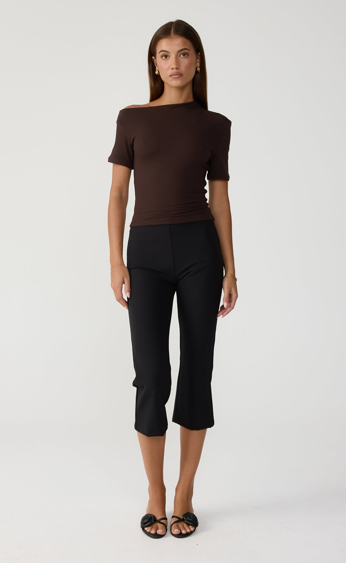Serene Capri Pants (Black) – CHARCOAL USA