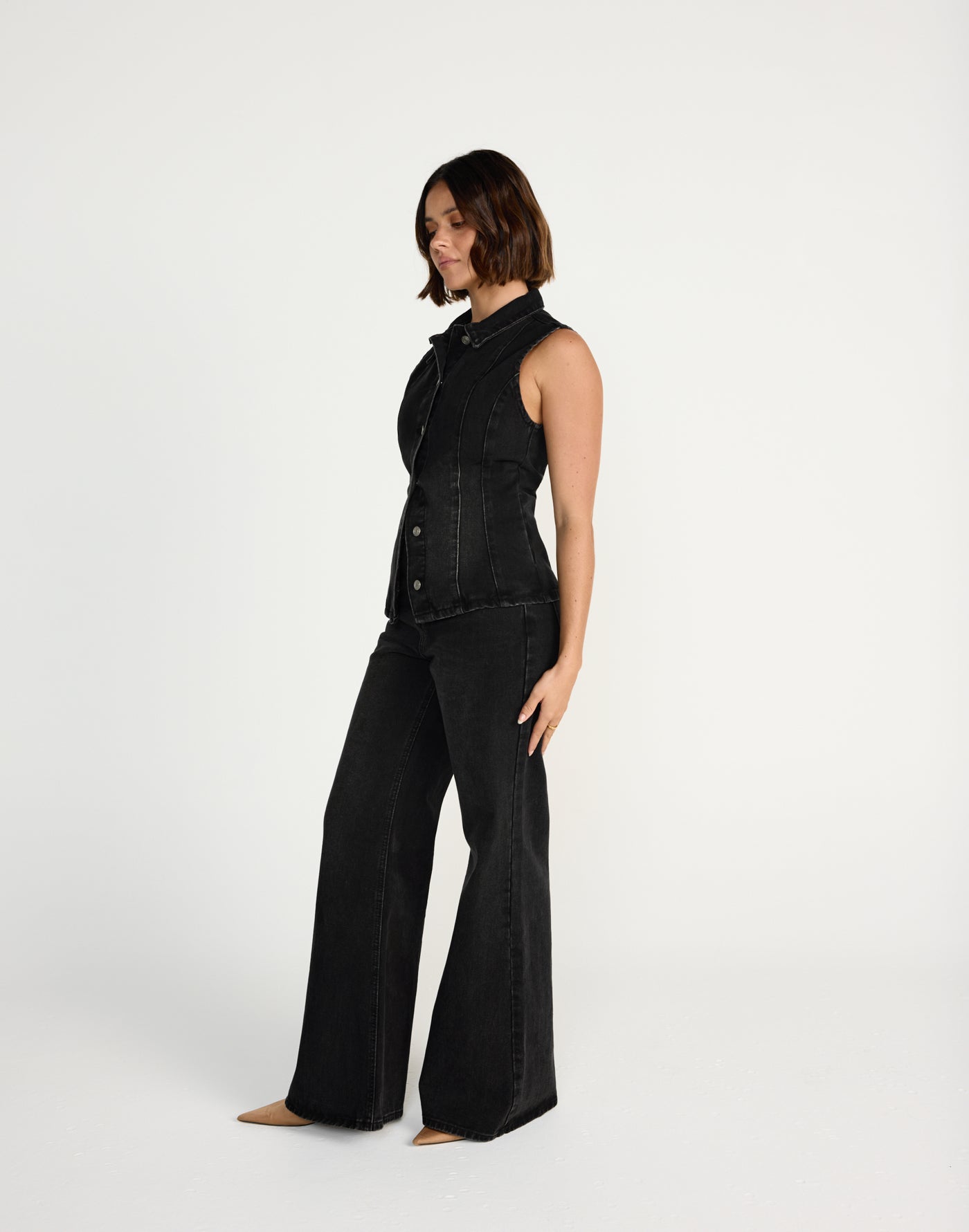  - Women's Outerwear - Charcoal Clothing