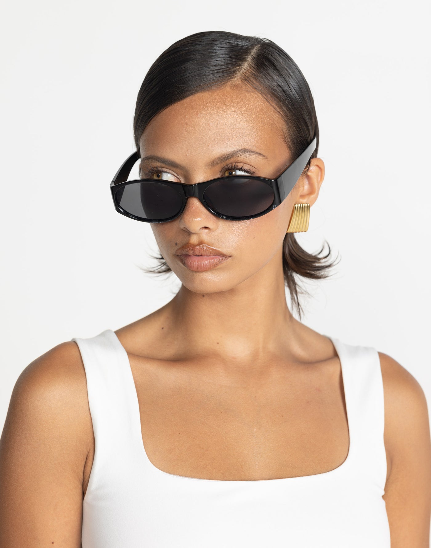 Leila Sunglasses (Black) - Rectangular Frame Sunglasses - Women's Accessories - Charcoal Clothing