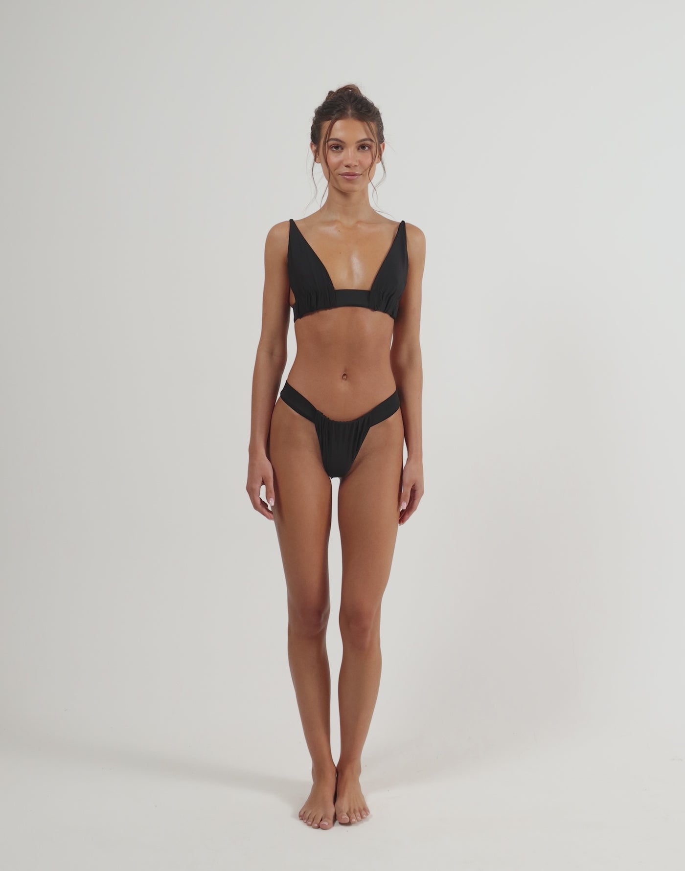 Carla Bikini Top (Black)
